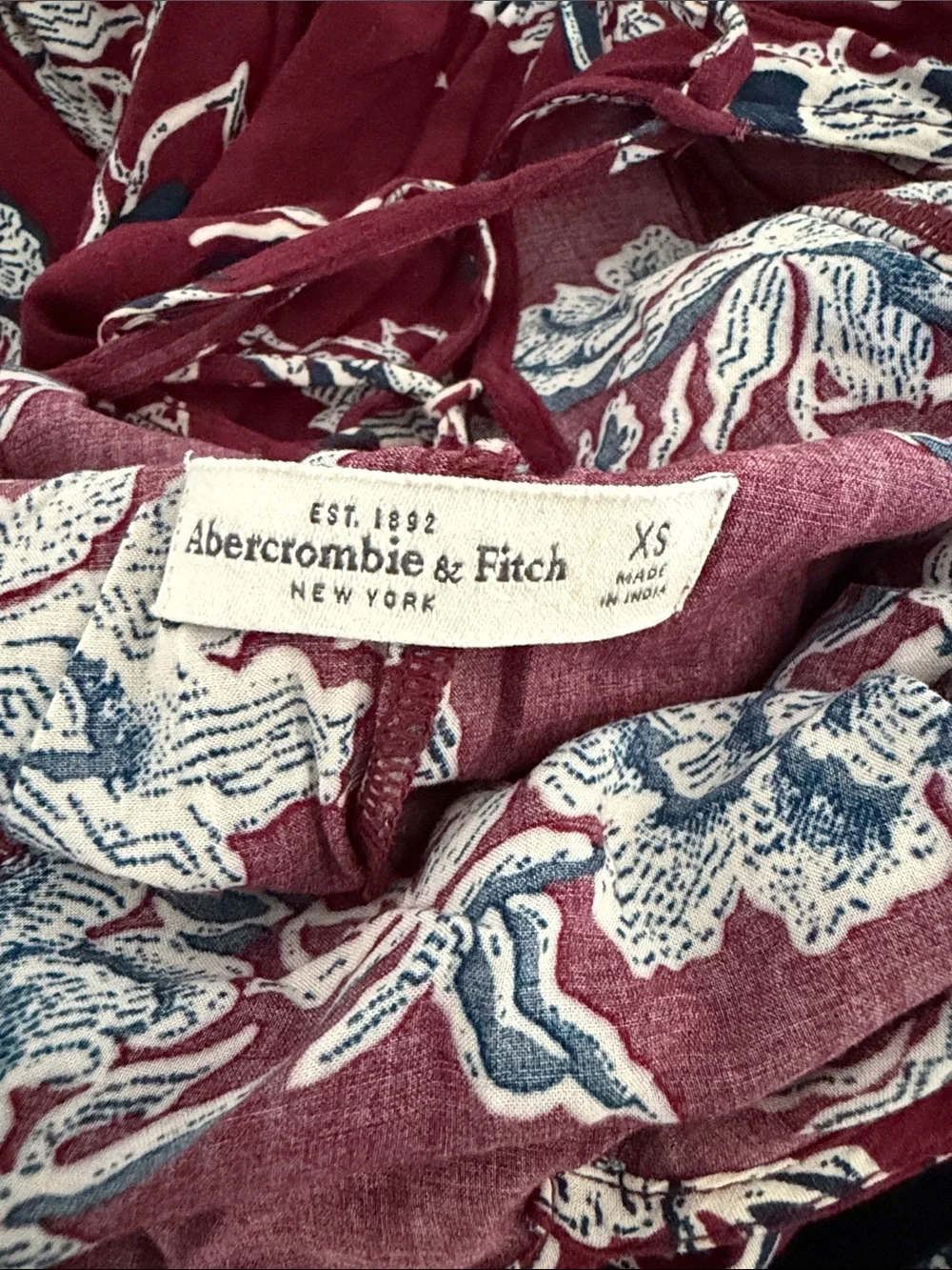 Abercrombie & Fitch lightweight slip